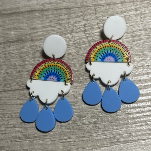 Rainbow Cloud Earrings raindrops unique fun vibes - Picture 2 of 3